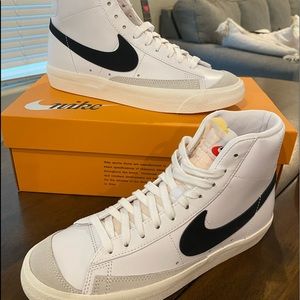 Brand new Nike Blazer Mid ‘77 sneakers